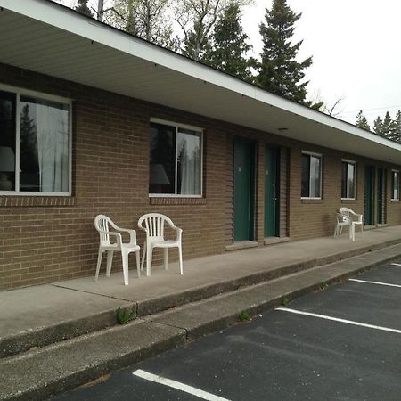 Capri Motel Mackinaw City Buitenkant foto